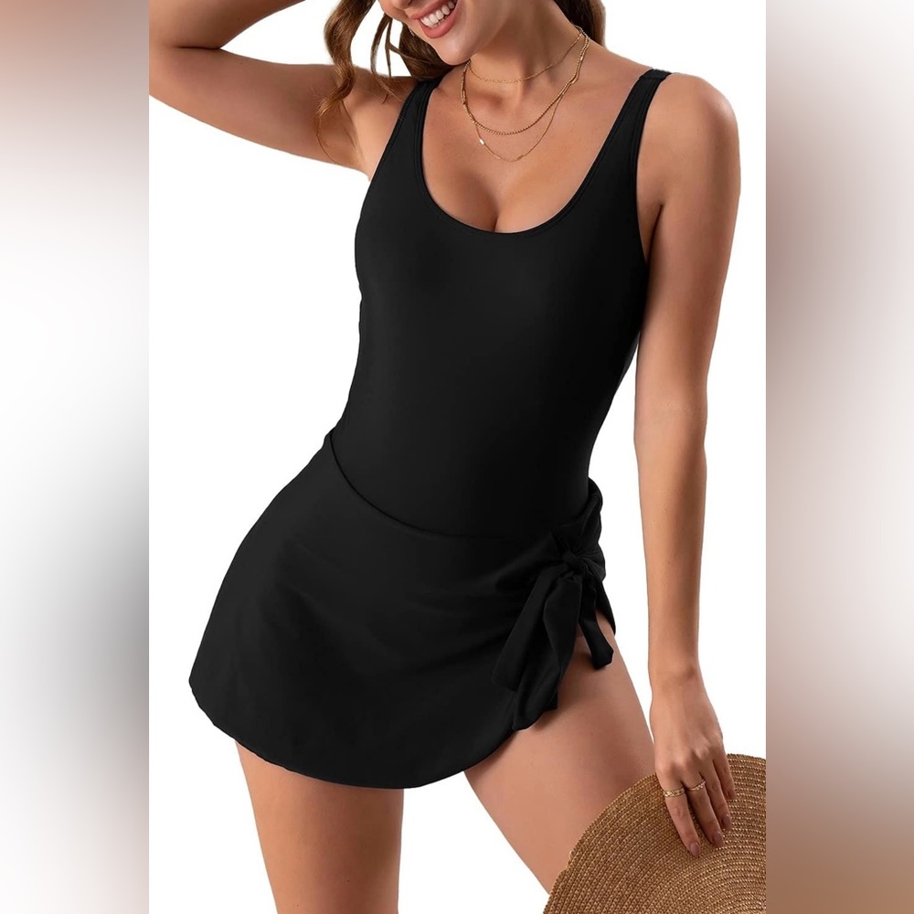 New Tankini Swimsuit Women’s Size Large